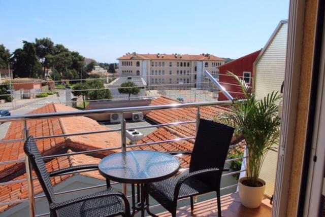 Rooms And Apartments Robert Rovinj Eksteriør billede